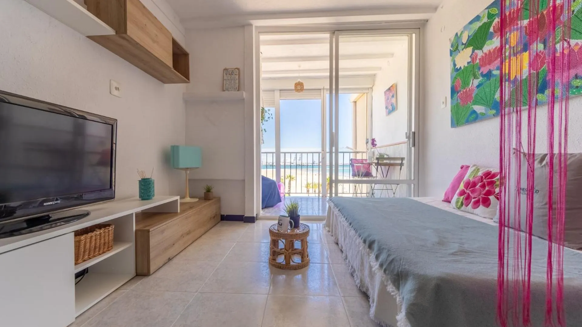 Homes & Go Paradise Playa 라피네다 0*,  스페인